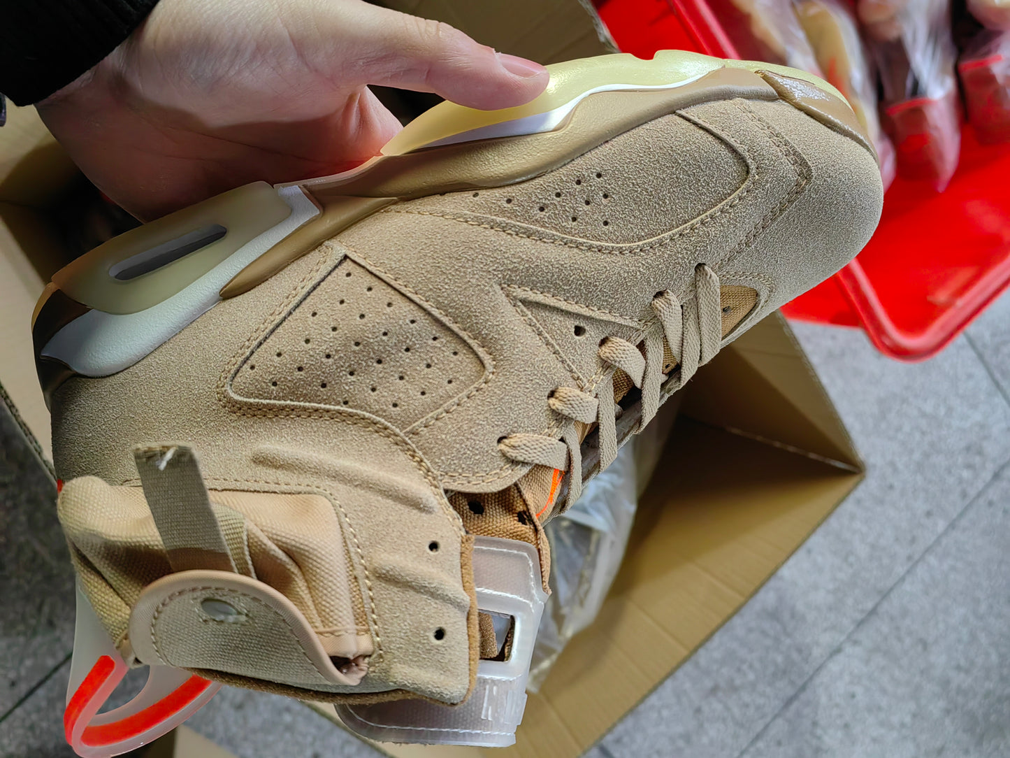 aj6