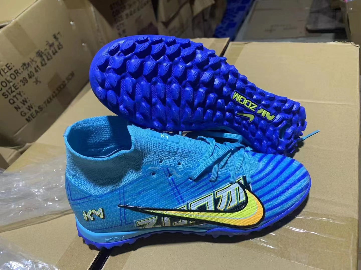 indoor soccer shoes