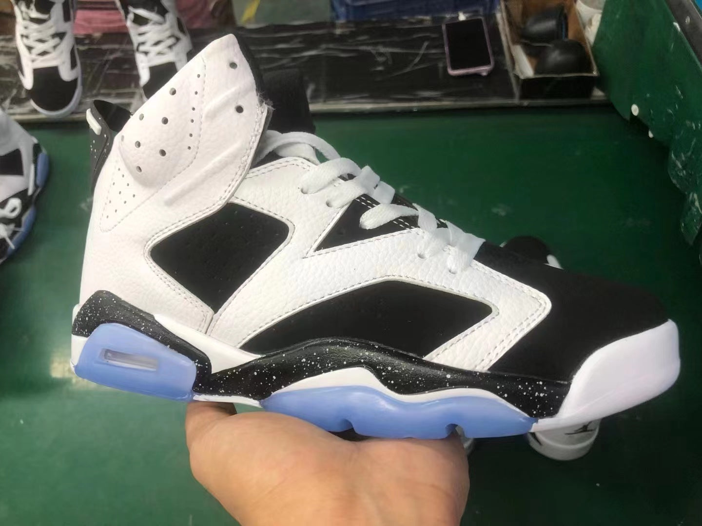aj6