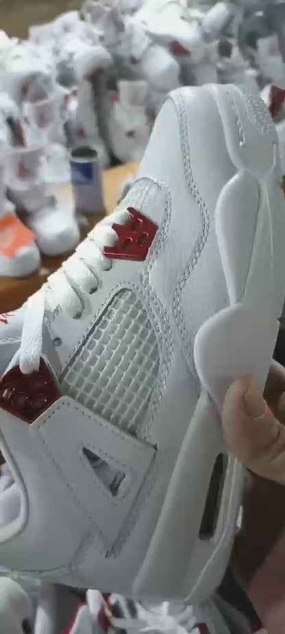 aj4