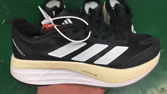 Adizero Boston 11