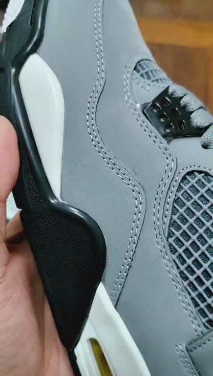 aj4